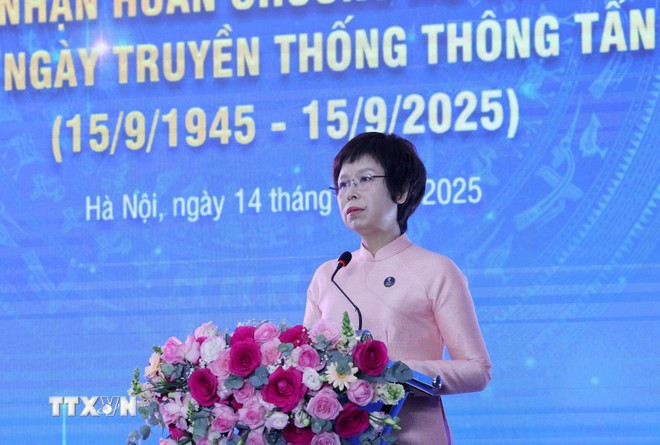 Đồng chí Vũ Việt Trang, Bí thư Đảng ủy, Tổng Giám đốc TTXVN đọc diễn văn kỷ niệm 80 năm Ngày truyền thống Thông tấn xã Việt Nam (15/9/1945-15/9/2025). (Ảnh: Lâm Khánh/TTXVN) Đồng chí Vũ Việt Trang, Bí thư Đảng ủy, Tổng Giám đốc TTXVN đọc diễn văn kỷ niệm 80 năm Ngày truyền thống Thông tấn xã Việt Nam (15/9/1945-15/9/2025). (Ảnh: Lâm Khánh/TTXVN)