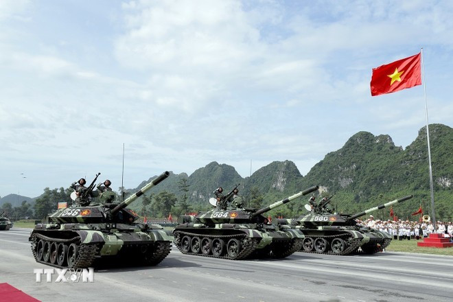 Khối xe Tăng thiết giáp. (Ảnh: Tuấn Anh/TTXVN) Khối xe Tăng thiết giáp. (Ảnh: Tuấn Anh/TTXVN)