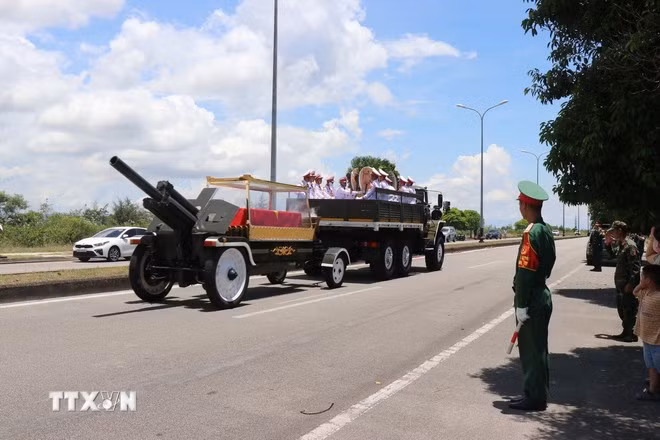 Linh xa trong nghi thức lễ Quốc tang. (Ảnh: Phạm Cường/TTXVN)