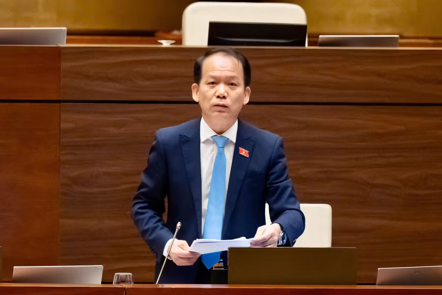 bo-truong-bo-tu-phap-hoang-thanh-tung-giai-trinh-quochoivn.jpg