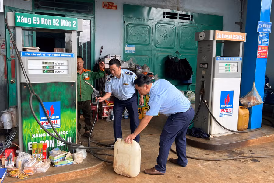 xang-dau-1.jpg