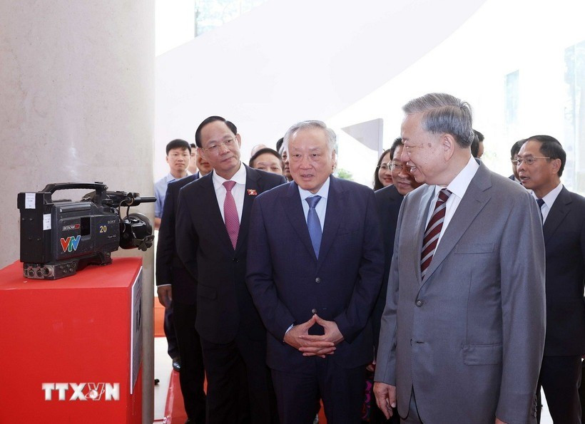 tong-bi-thu-to-lam-55-nam.jpg