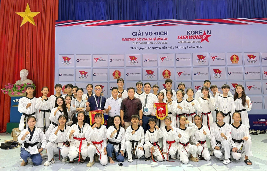 Tại Giải vô địch Taekwondo các CLB Quốc gia-Cúp Đại sứ Hàn Quốc 2025, đoàn Gia Lai đứng thứ ba toàn đoàn. Ảnh: ĐVCC thanh-tich-taekwondo.jpg