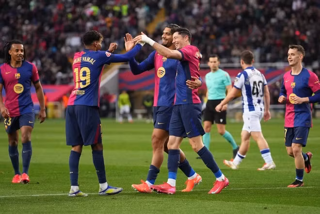 Barcelona có cơ hội leo lên ngôi đầu La Liga.