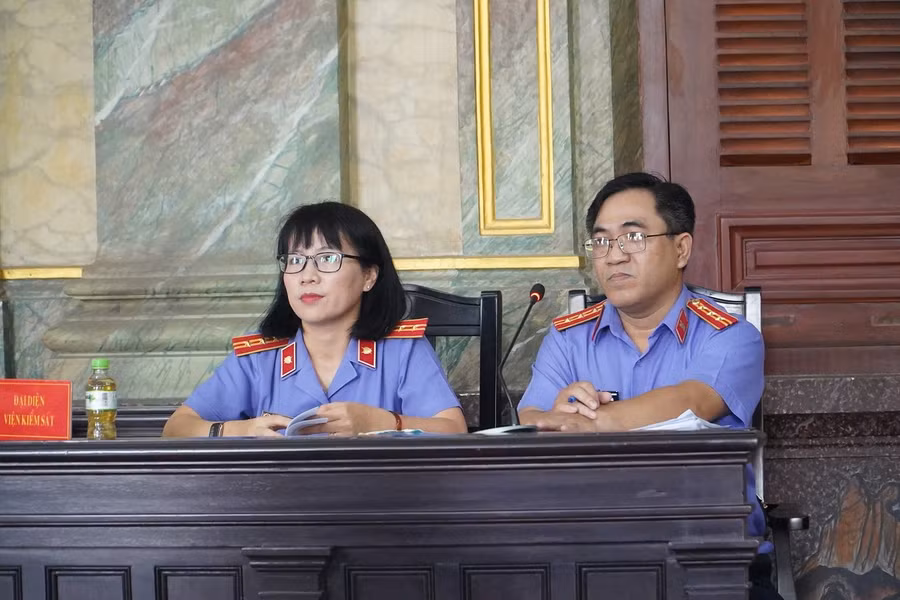 Đại diện Viện Kiểm sát tại phiên tòa.
