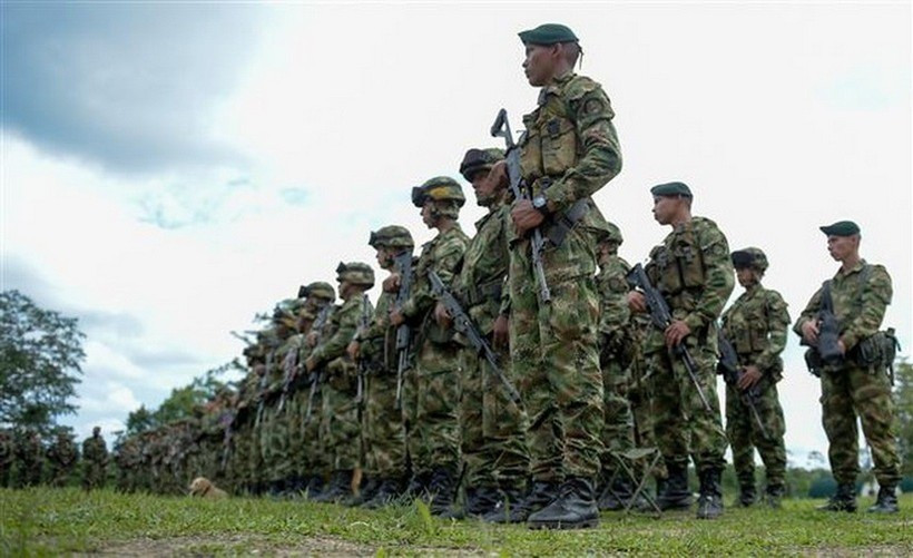 Binh sỹ Colombia tham gia cuộc diễn tập tại khu vực Tumaco, Narino. (AFP/TTXVN) binh-sy-colombia.jpg