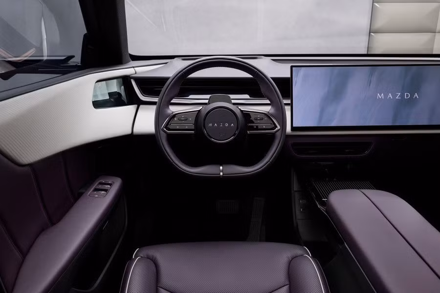 mazda-cx-6e-3.jpg