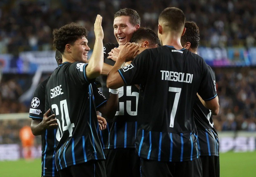 Club Brugge là đội thắng ấn tượng nhất ở vòng play-off Champions League. club-brugge-28.jpg