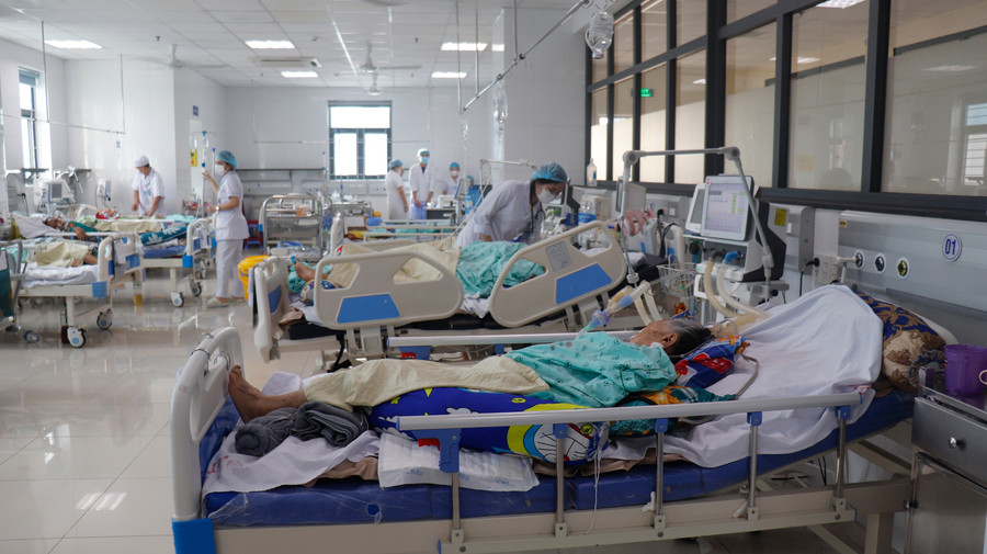 Quy định liên quan đến thanh toán tiền giường trong tình huống quá tải cục bộ, trong dịch bệnh, giường hồi sức tích cực, hồi sức cấp cứu vẫn còn vướng mắc. Ảnh: M.H quy-dinh-thanh-toan.jpg