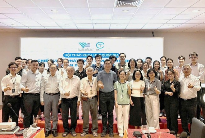 Giáo sư, Tiến sỹ Henry Nguyễn (thứ 3 từ trái qua) hiện là thành viên Hội đồng Khoa học, cố vấn chuyên môn cho VGCT. Ảnh: VGCT