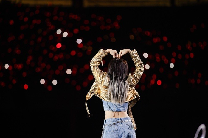 Nữ ca sĩ rất được lòng khán giả hâm mộ. Ảnh: Thắng Đặng