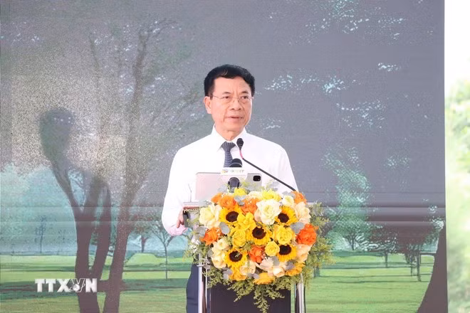 Bộ trưởng Bộ Khoa học và Công nghệ Nguyễn Mạnh Hùng phát biểu tại Lễ khởi động Dự án. (Ảnh: Khoa Chương/TTXVN)