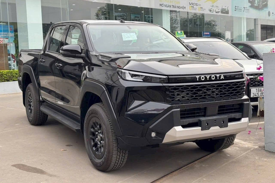 Sự xuất hiện của Toyota Hilux 2026 khiến phân khúc bán tải phổ thông trở nên sôi động hơn. Ảnh: Đại lý