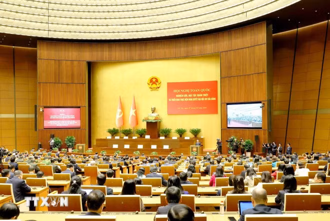 Hội nghị toàn quốc nghiên cứu, học tập, quán triệt và triển khai thực hiện Nghị quyết Đại hội XIV của Đảng tại điểm cầu chính Hội trường Diên Hồng, Nhà Quốc hội. Ảnh: Phương Hoa/TTXVN
