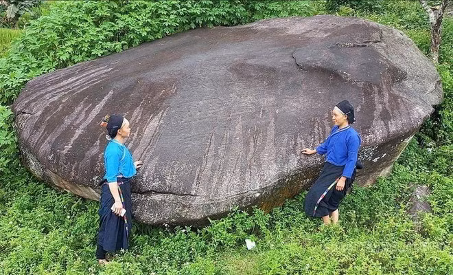 Người dân làm tốt công tác bảo tồn và gìn giữ Bãi đá cổ Nấm Dẩn. Ảnh: Cổng Thông tin Điện tử tỉnh Tuyên Quang