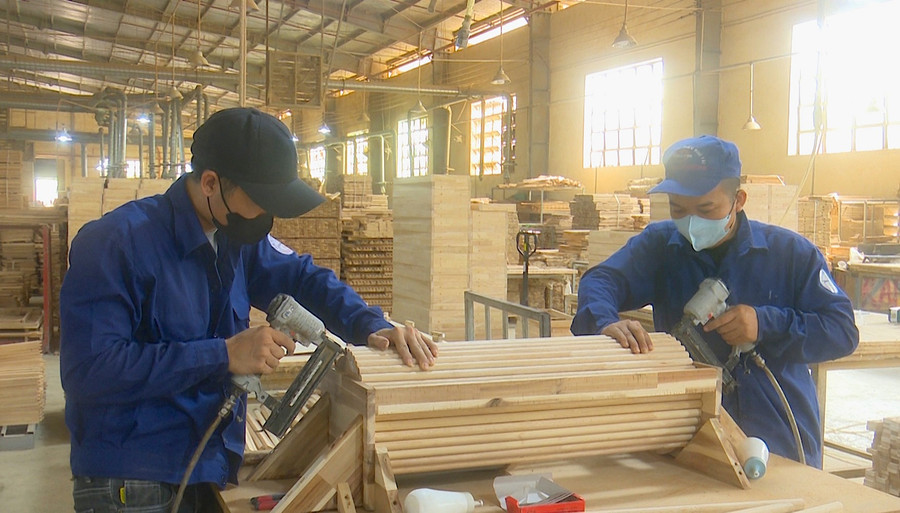 Cụm công nghiệp Cát Nhơn tạo việc làm cho hơn 2.500 lao động. Ảnh: Trường Giang 62s.jpg