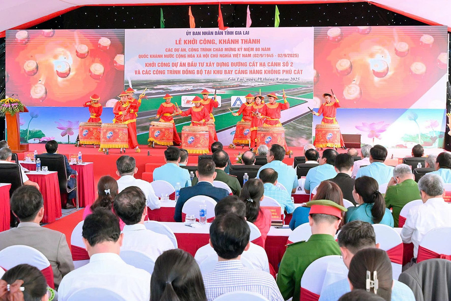 Quang cảnh lễ khởi công. Ảnh: Đức Thụy quang-canh-le-khoi-cong.jpg
