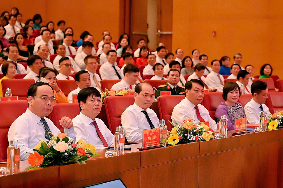 Các đại biểu dự phiên trù bị Đại hội đại biểu Đảng bộ tỉnh Gia Lai lần thứ I. Ảnh: Đức Thụy trunguong.jpg
