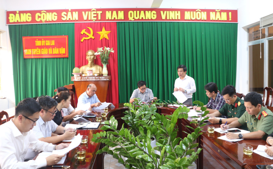Quang cảnh buổi họp. Ảnh: Q.T quang-canh-buoi-hop-anh-qt.jpg