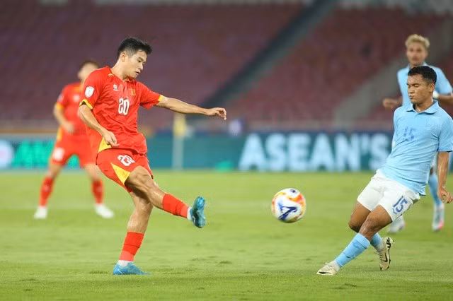 Hàng tiền vệ của U.23 Việt Nam khá mạnh