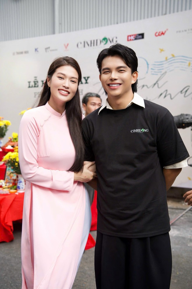 “Ân cảm thấy vô cùng hạnh phúc và biết ơn khi được đồng hành cùng bộ phim," Hoa hậu Thiên Ân chia sẻ. (Ảnh: CTV/Vietnam+) “Ân cảm thấy vô cùng hạnh phúc và biết ơn khi được đồng hành cùng bộ phim," Hoa hậu Thiên Ân chia sẻ. (Ảnh: CTV/Vietnam+)
