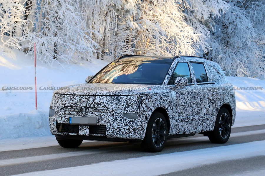 Nguyên mẫu Hyundai Tucson thế hệ mới trên đường thử. Ảnh: Carscoops