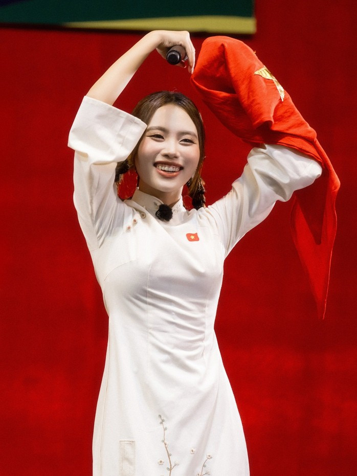 Phương Mỹ Chi là niềm tự hào của khán giả