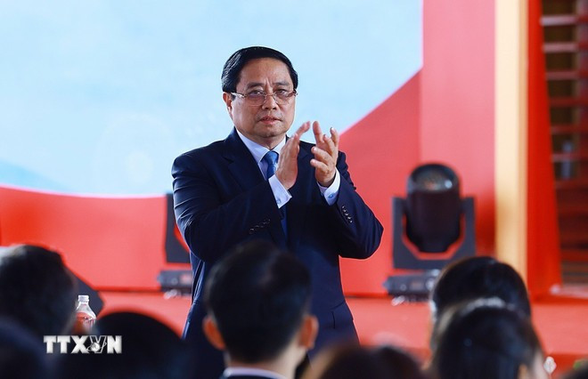 Premierminister Pham Minh Chinh nimmt an der Eröffnungszeremonie des Vietnam Exhibition Center teil. (Foto: Duong Giang/VNA) Thủ tướng Phạm Minh Chính dự Lễ khánh thành Trung tâm Triển lãm Việt Nam. (Ảnh: Dương Giang/TTXVN)