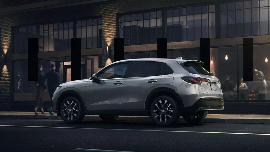 Honda HR-V ថ្មីនេះមានផ្នែកខាងក្រៅស្រស់ស្អាតដើម្បីបង្កើនការទទួលស្គាល់ និងសោភ័ណភាព។ រូបថត៖ ST h-1-1748367858-432-width1600height900.jpg