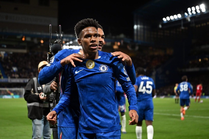 Estêvão Willian tỏa sáng giúp Chelsea đánh bại Liverpool. (Nguồn: Getty Images) chelsea-ha-liverpool.jpg