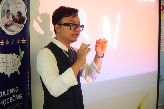 Chuyên gia chia sẻ bí quyết du học Mỹ tiết kiệm, đạt kết quả học tập cao Chuyên gia chia sẻ bí quyết du học Mỹ tiết kiệm, đạt kết quả học tập cao