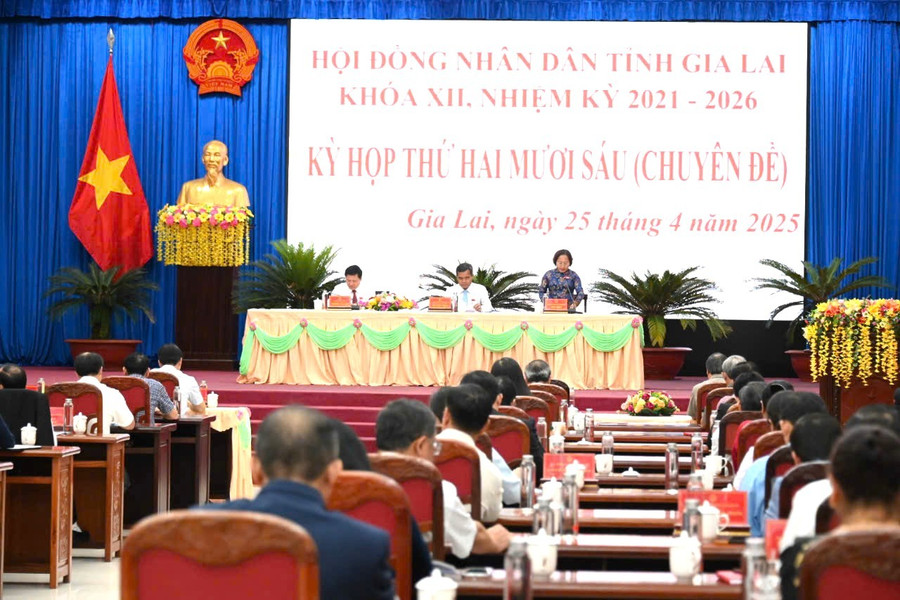 Quang cảnh kỳ họp thứ 26 (chuyên đề) HĐND tỉnh khóa XII (nhiệm kỳ 2021-2026). Ảnh: Đ.T quang-canh-ky-hop-thu-26-chuyen-de-hdnd-tinh-khoa-xii-nhiem-ky-2021-2026.jpg