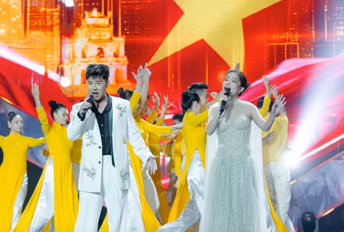 Các nghệ sĩ mang đến những năng lượng tích cực trước thềm năm mới