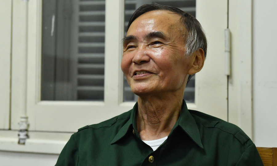 Cựu chiến binh Lê Xuân Chinh, một trong những chiến sĩ có mặt trong bức ảnh "Nụ cười chiến thắng bên Thành cổ Quảng Trị". (Ảnh: Sơn Nguyễn) 2.jpg