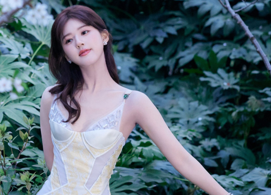 Triệu Lộ Tư có màn hồi sinh ấn tượng nhất 2025.