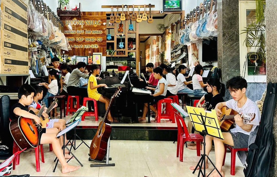 Trung tâm Hướng Nhạc thu hút nhiều học viên nhỏ tuổi. Ảnh: Ngọc Duy am-nhac-tuoi-tho.jpg
