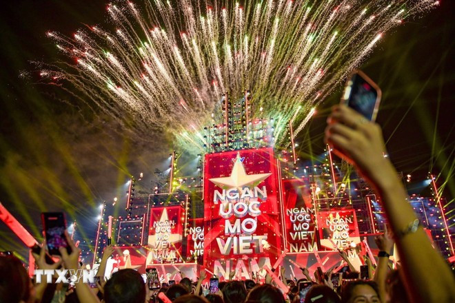 Chương trình đại nhạc hội “V Fest-Vietnam Today”. (Ảnh: Dương Giang/TTXVN) Chương trình đại nhạc hội “V Fest-Vietnam Today”. (Ảnh: Dương Giang/TTXVN)