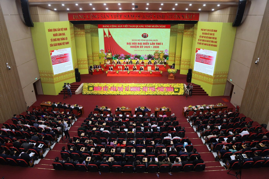 Quang cảnh đại hội. Quang cảnh đại hội.