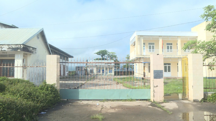 Lãnh đạo UBND xã Phú Thiện mong muốn được tiếp nhận Trạm thực nghiệm giống cây trồng Ayun Hạ để phục vụ sản xuất lúa giống cho địa phương và các xã lân cận. Ảnh: Minh Trung san-xuat-lua.jpg