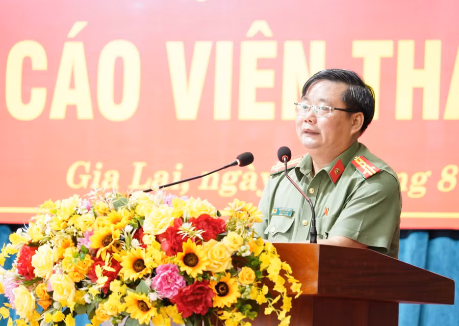 dai-ta-nguyen-chi-linh-pho-giam-doc-cong-an-tinh-gia-lai-bao-cao-chuyen-de.jpg