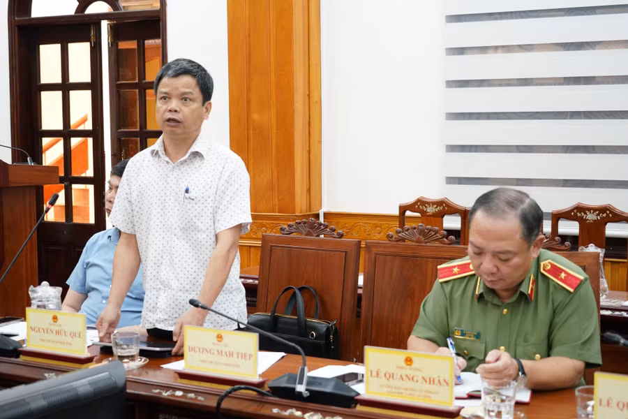 pho-chu-tich-ubnd-tinh-nguyen-huu-que.jpg