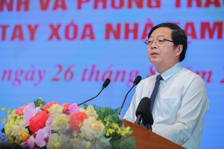 Bí thư Tỉnh ủy Gia Lai Hồ Quốc Dũng phát biểu tham luận tại Hội nghị ở điểm cầu Hà Nội. Ảnh: VGP/Nhật Bắc 2.jpg