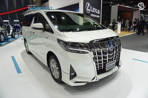 MPV hạng sang Toyota Alphard 2018 giá từ 2,8 tỷ đồng