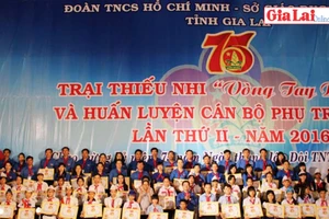 Gia Lai: Tổ chức trại hè "Vòng tay bè bạn"