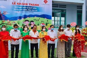 Phú Thiện: Khánh thành, bàn giao 4 phòng học cho Trường THCS Lê Quý Đôn