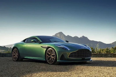 Giới siêu giàu Việt Nam "săn đón" Aston Martin DB12 về nước với giá 19,5 tỷ đồng