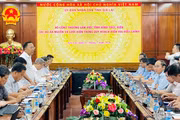 Đoàn công tác Bộ Công Thương do Thứ trưởng Nguyễn Hoàng Long làm việc với UBND tỉnh về tình hình triển khai các dự án nguồn và lưới điện theo Quy hoạch điện VIII điều chỉnh.