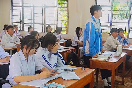 Gia Lai: Tiếp sức học sinh vùng khó trước kỳ thi tốt nghiệp THPT.