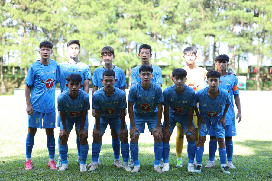 U15 HAGL lọt vào vòng chung kết với ngôi nhất bảng. Ảnh: Anh Tuấn U15 HAGL lọt vào vòng chung kết với ngôi nhất bảng. Ảnh: Anh Tuấn
