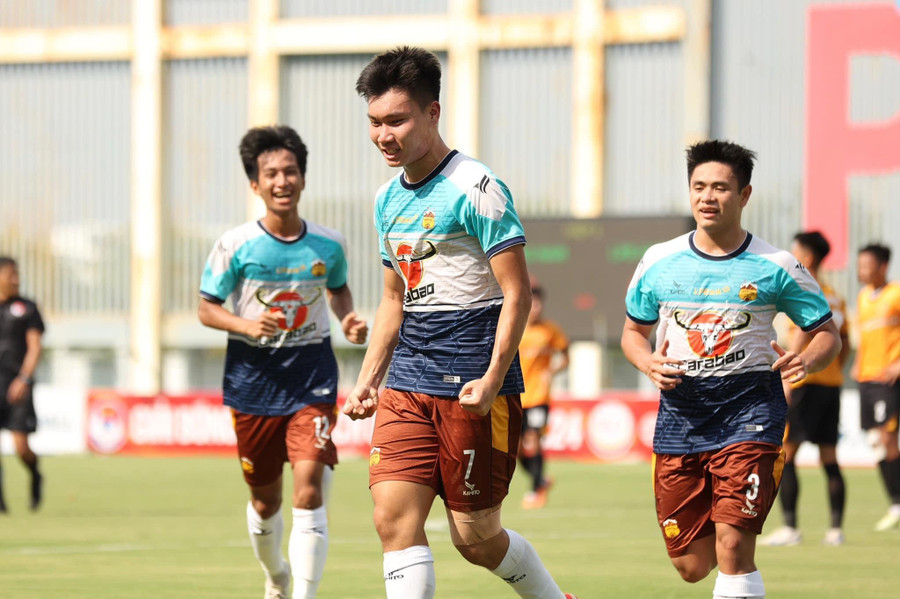 U21 HAGL đã lên ngôi vô địch nghẹt thở sau loạt sút luân lưu 11m. Ảnh: Duy Quang U21 HAGL đã lên ngôi vô địch nghẹt thở sau loạt sút luân lưu 11m. Ảnh: Duy Quang